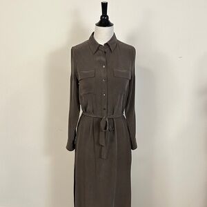 Equipment Femme Taupe Long Sleeve Washed Silk Dress S